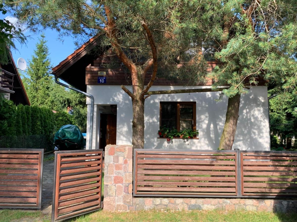 Dom Nad Jeziorem Tajty Giżycko Esterno foto